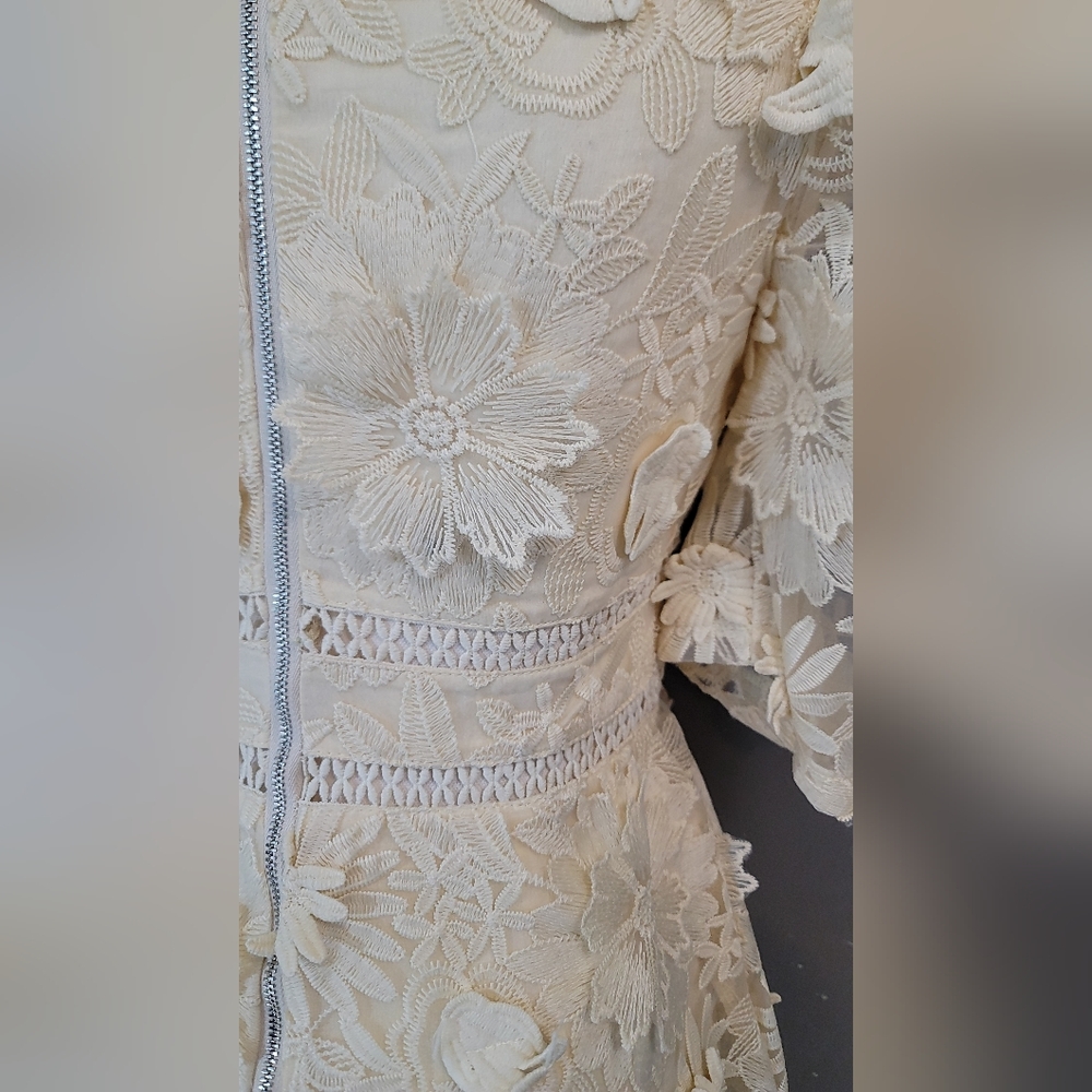 Ana Perez Floral Lace Cream Bohemian - Picture 7 of 9